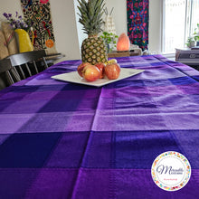 Load image into Gallery viewer, Large Square Gingham Tablecloths