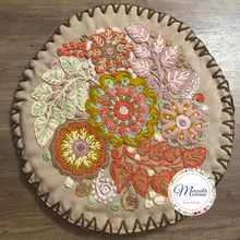 Load image into Gallery viewer, Brown Flower Bouquet Tortilleros