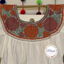 Load image into Gallery viewer, Amatenango Blouse