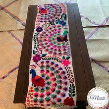 Load image into Gallery viewer, Table Runner