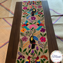 Load image into Gallery viewer, Table Runner