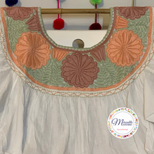 Load image into Gallery viewer, Amatenango Blouse