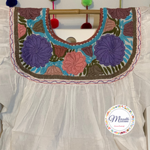 Load image into Gallery viewer, Amatenango Blouse