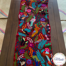 Load image into Gallery viewer, Table Runner