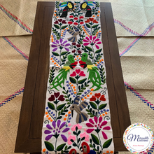 Load image into Gallery viewer, Table Runner