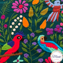 Load image into Gallery viewer, Table Runner