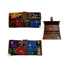 Load image into Gallery viewer, Artisanal Women Wallets