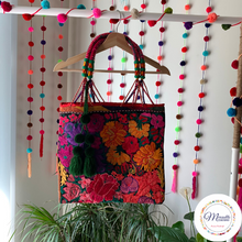 Load image into Gallery viewer, Mexican Floral Embroidery Bags