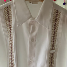 Load image into Gallery viewer, Mesh Embroidery Guayabera
