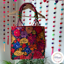 Cargar imagen en el visor de la galería, Mexican Floral Embroidery Bags
